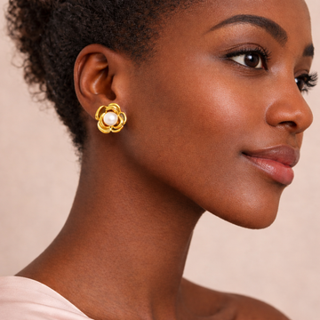 Éclosion d’Ivoire